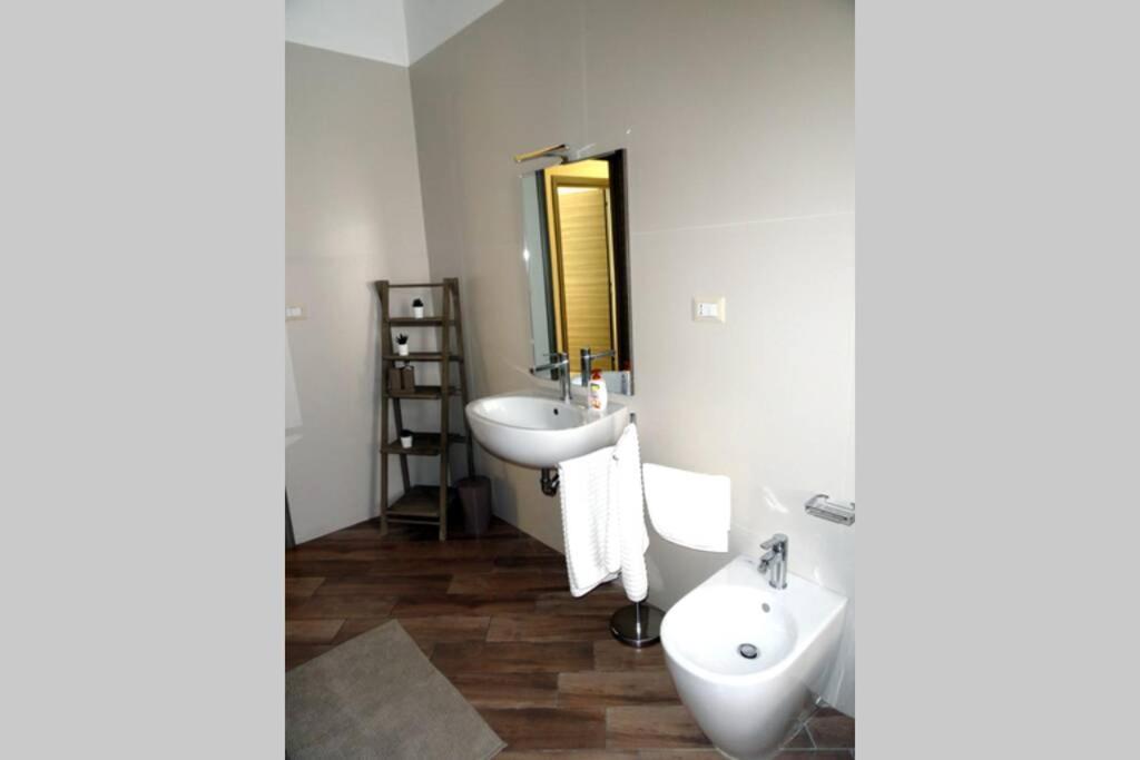 Casa Cantoniera-Guest House : Costruite Il Viaggio Πομπηία Εξωτερικό φωτογραφία